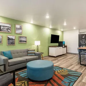 Woodspring Portland Hotel